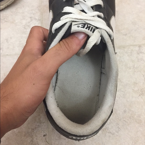 Nike Cortez size 10.5 - Picture 3 of 4